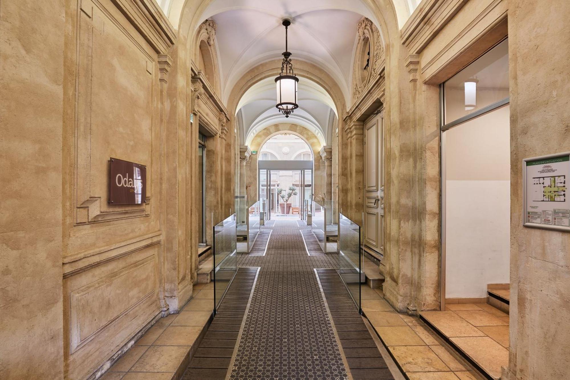 Appart Hotel Odalys City Montpellier Les Occitanes Exterior foto